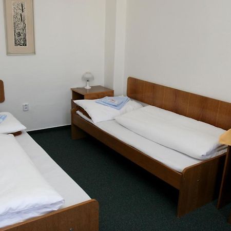 Hotel Ensana Jalta Piest'any Camera foto